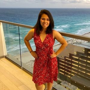 Meet your Posher, Sheila